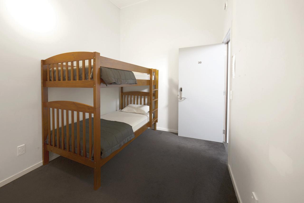 Хостел Laneway Backpackers Веллингтон Экстерьер фото