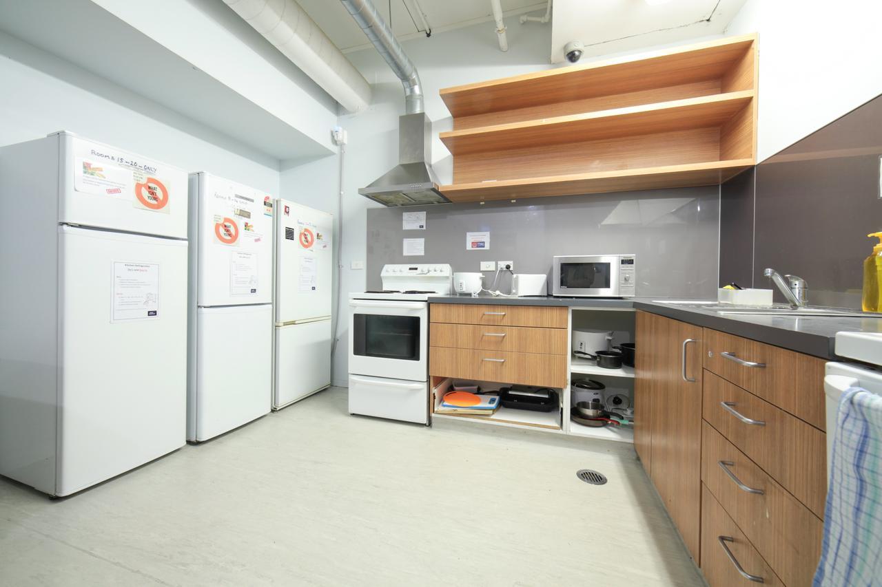 Хостел Laneway Backpackers Веллингтон Экстерьер фото