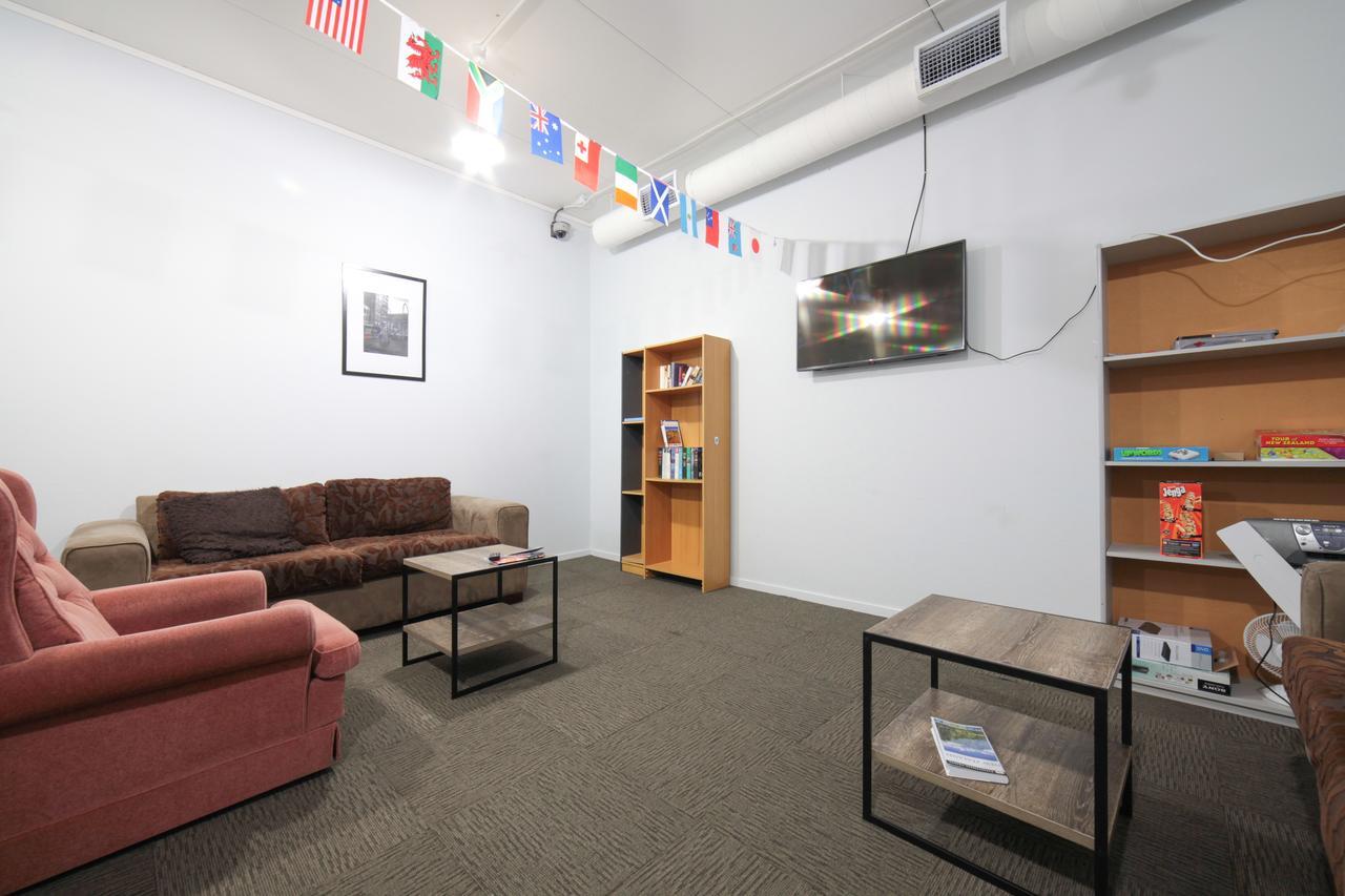 Хостел Laneway Backpackers Веллингтон Экстерьер фото